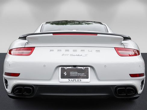 Used 2015 Porsche 911 Turbo S image 4