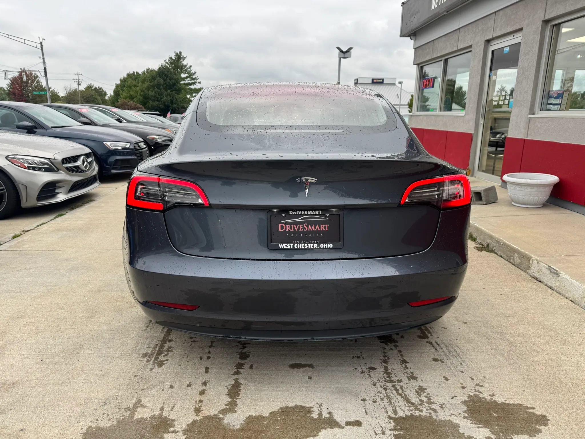 Used 2018 Tesla Model 3 Long Range RWD image 5