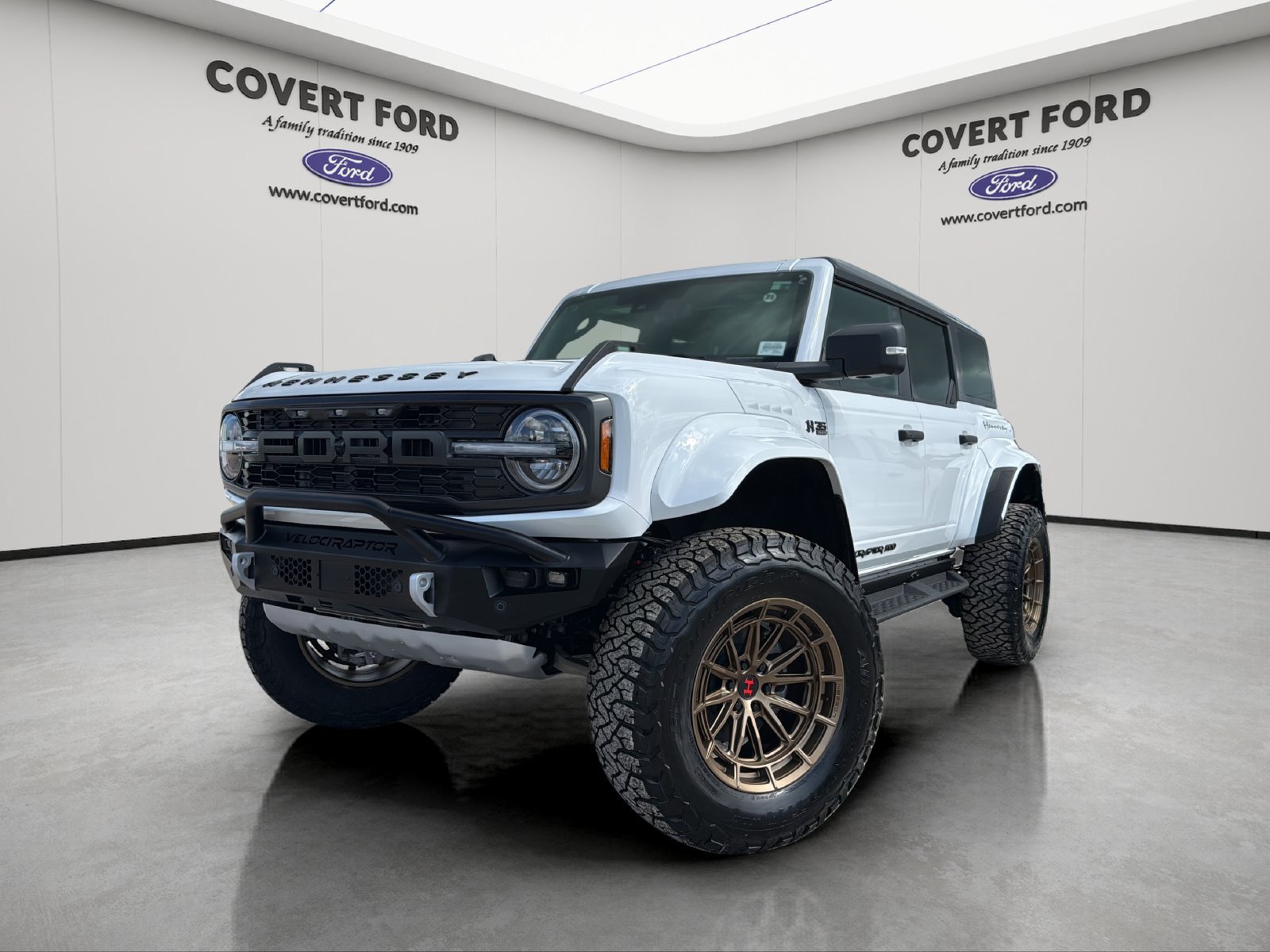 New 2026 Ford Bronco Raptor w/ Interior Carbon Fiber Pack AWD/4WD image 1
