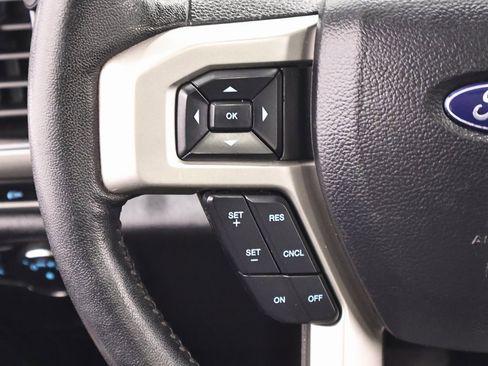 Certified 2020 Ford F350 Lariat w/ Tremor Off-Road Package image 25