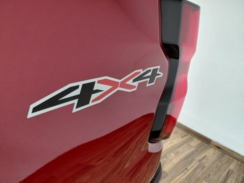 Certified 2023 Chevrolet Colorado LT w/ LT Convenience Package III image 21