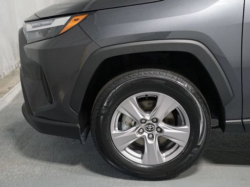 Used 2025 Toyota RAV4 XLE FWD image 5