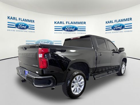 Used 2021 Chevrolet Silverado 1500 Custom RWD image 3