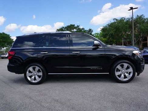 Certified 2023 Ford Expedition Platinum AWD/4WD image 16