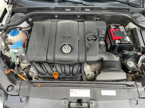 Used 2012 Volkswagen Jetta SE image 7