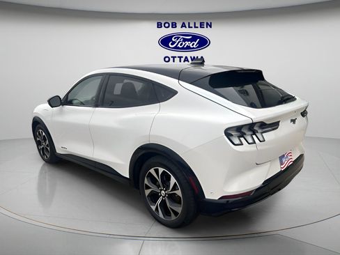 Used 2023 Ford Mustang Mach-E Premium image 3