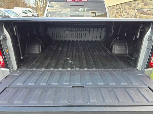 Used 2024 GMC Sierra 1500 Denali Ultimate image 12