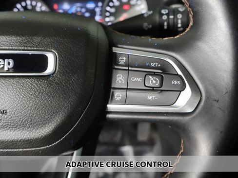 Used 2022 Jeep Compass Limited AWD/4WD image 3