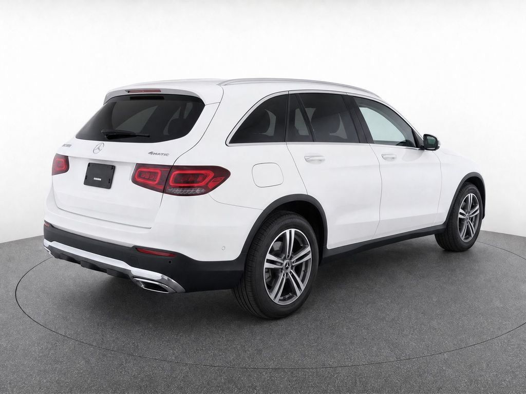 Used 2021 Mercedes-Benz GLC 300 4MATIC image 29