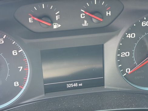 Used 2025 Chevrolet Malibu LT FWD image 3