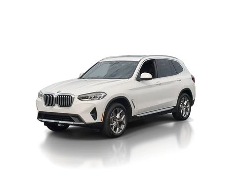 Used 2023 BMW X3 xDrive30i w/ Convenience Package image 4