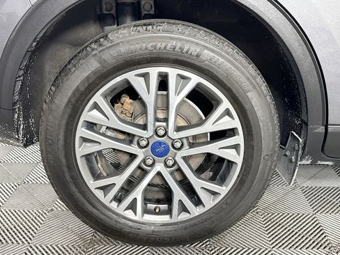 Used 2021 Ford Escape SEL image 32