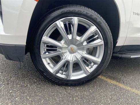 Certified 2022 Chevrolet Tahoe High Country image 33