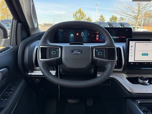 New 2026 Ford Expedition Max Active image 14