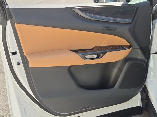 Used 2026 Lexus NX 350h AWD w/ Accessory Package (2T) image 13