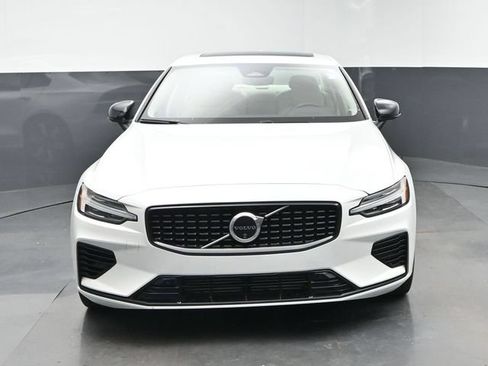 Used 2024 Volvo S60 T8 Plus w/ Protection Package Premier AWD/4WD image 2