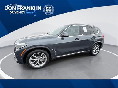 Used 2019 BMW X5 xDrive40i w/ Premium Package 2
