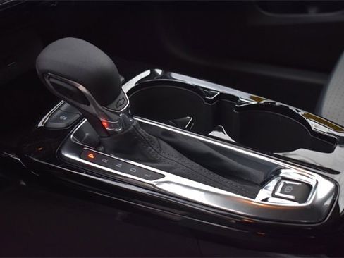 New 2026 Chevrolet Trax LT w/ LT Convenience Package image 23