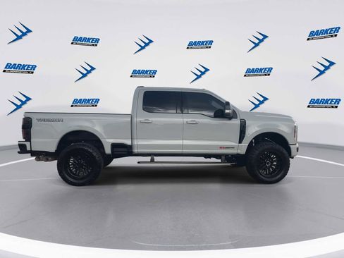 Used 2025 Ford F350 Lariat w/ Lariat Ultimate Package AWD/4WD image 9