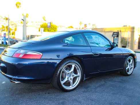 Used 2003 Porsche 911 Carrera RWD image 6