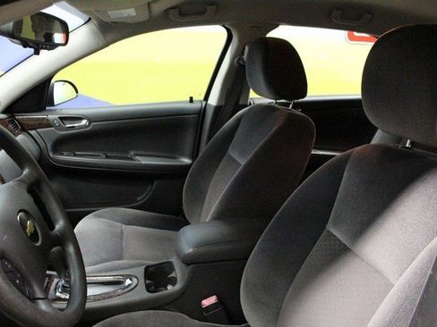 Used 2015 Chevrolet Impala Limited LS image 18