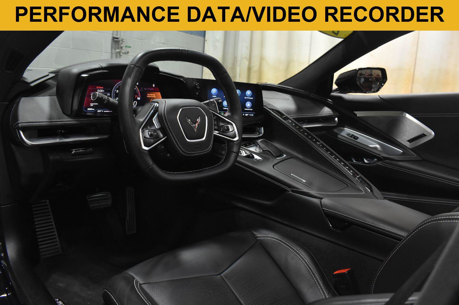 Used 2021 Chevrolet Corvette Stingray Premium Conv w/ Z51 Performance Package RWD image 2