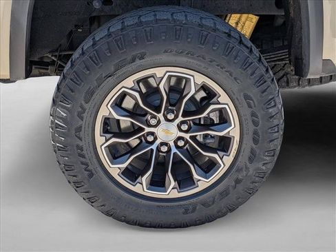 Used 2021 Chevrolet Colorado ZR2 AWD/4WD image 24