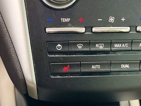 Used 2019 Lincoln MKC Premiere image 19