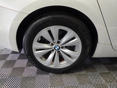 Used 2011 BMW 535i Gran Turismo image 38
