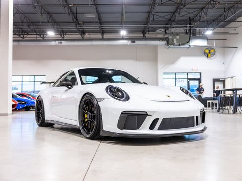 Used 2018 Porsche 911 GT3 image 3