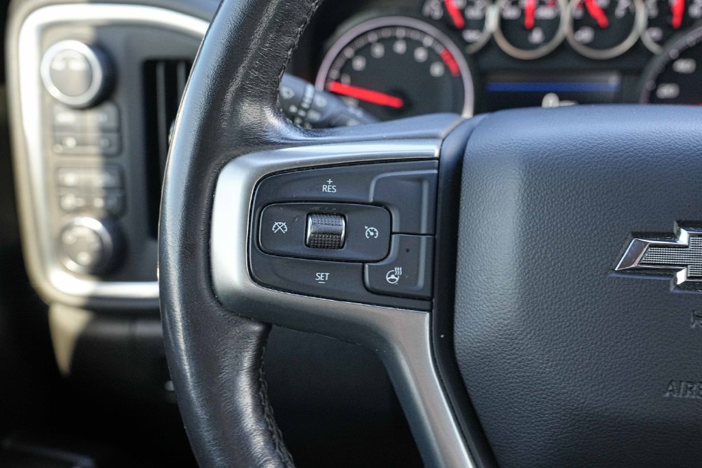 Used 2021 Chevrolet Silverado 1500 RST AWD/4WD image 37