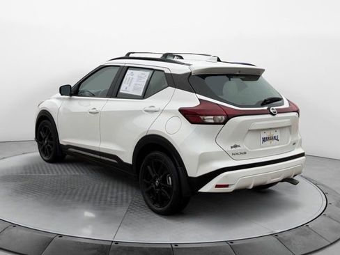 Used 2021 Nissan Kicks SR w/ SR Premium Package image 5