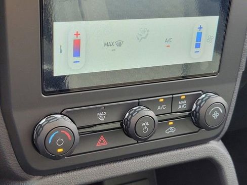 New 2025 Ford Ranger XL w/ Trailer Tow Package image 18