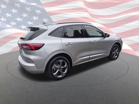 Used 2024 Ford Escape ST-Line AWD/4WD image 3