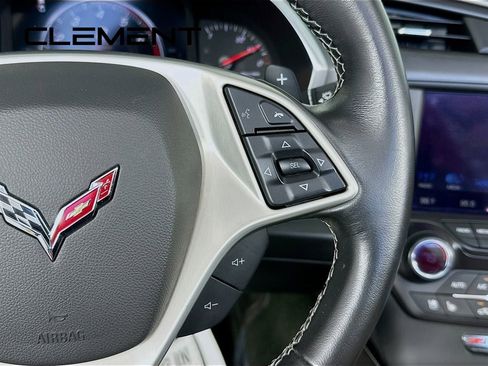 Used 2017 Chevrolet Corvette Z06 w/ Z07 Performance Package RWD image 17
