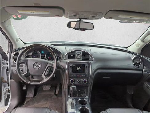 Used 2017 Buick Enclave Leather image 16