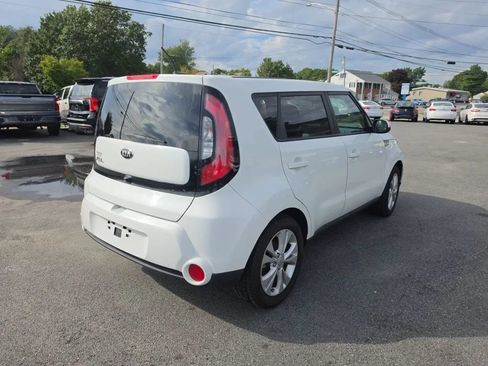 Used 2016 Kia Soul ! FWD image 7