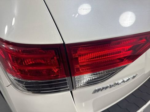 Used 2015 Honda Odyssey Touring Elite image 31