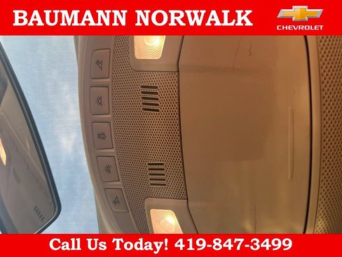 Used 2017 Ford Fusion SE w/ Fusion SE Technology Package FWD image 30