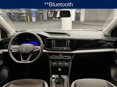 Used 2022 Volkswagen Taos S image 7