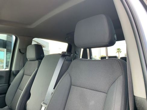 Used 2021 Chevrolet Silverado 2500 Custom w/ Custom Value Package image 20