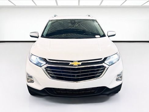 Used 2021 Chevrolet Equinox Premier AWD/4WD image 2