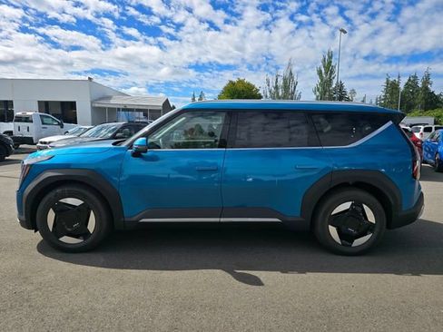 New 2026 Kia EV9 Wind AWD/4WD image 2