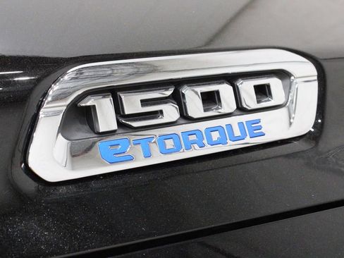 New 2025 RAM 1500 Tradesman image 38