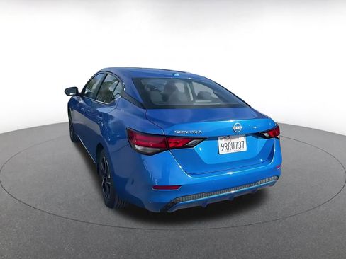 Used 2025 Nissan Sentra SV image 11