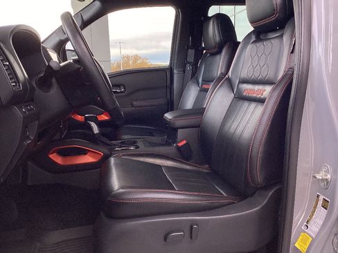 Used 2023 Nissan Frontier PRO-4X w/ Pro-4X Premium Package image 13
