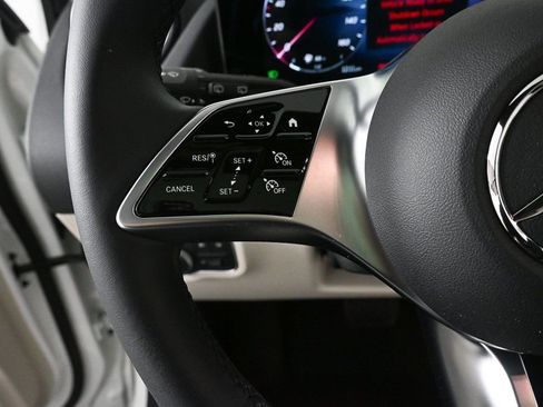 New 2026 Mercedes-Benz GLA 250 GLA 250 image 9