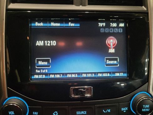 Used 2014 Chevrolet Malibu LT FWD image 25