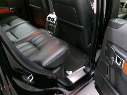 Used 2012 Land Rover Range Rover Supercharged w/ Silver Pack AWD/4WD image 32