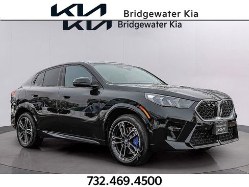 Used 2025 BMW X2 xDrive28i AWD/4WD image 1